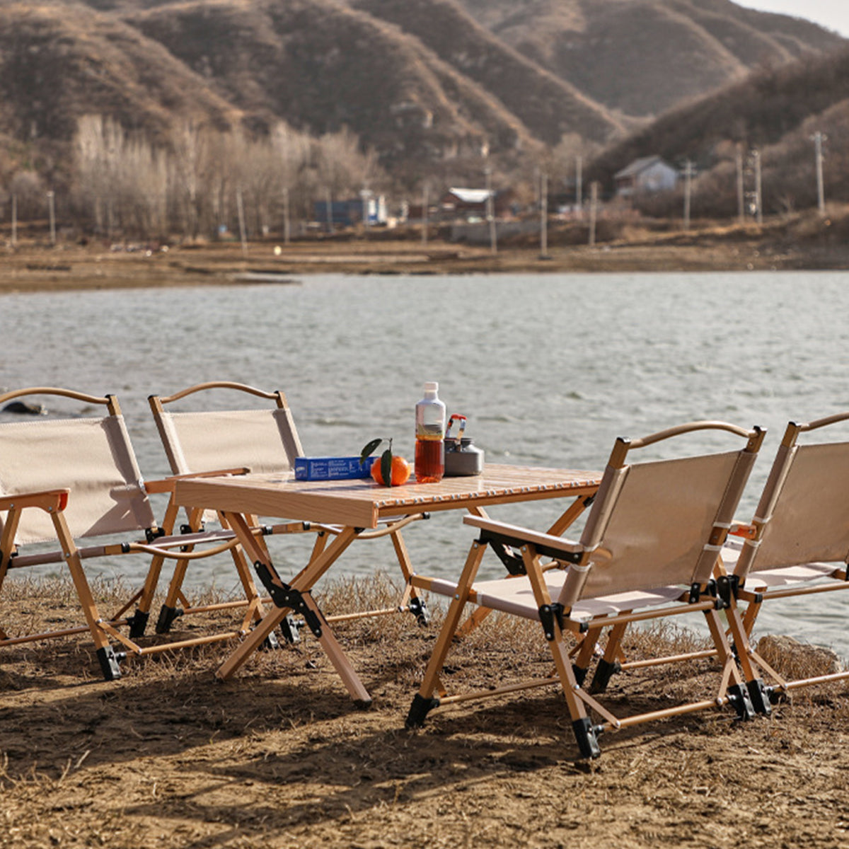 Foldable Outdoor Camping Chair with Oxford Cloth & Solid Wood Armrests