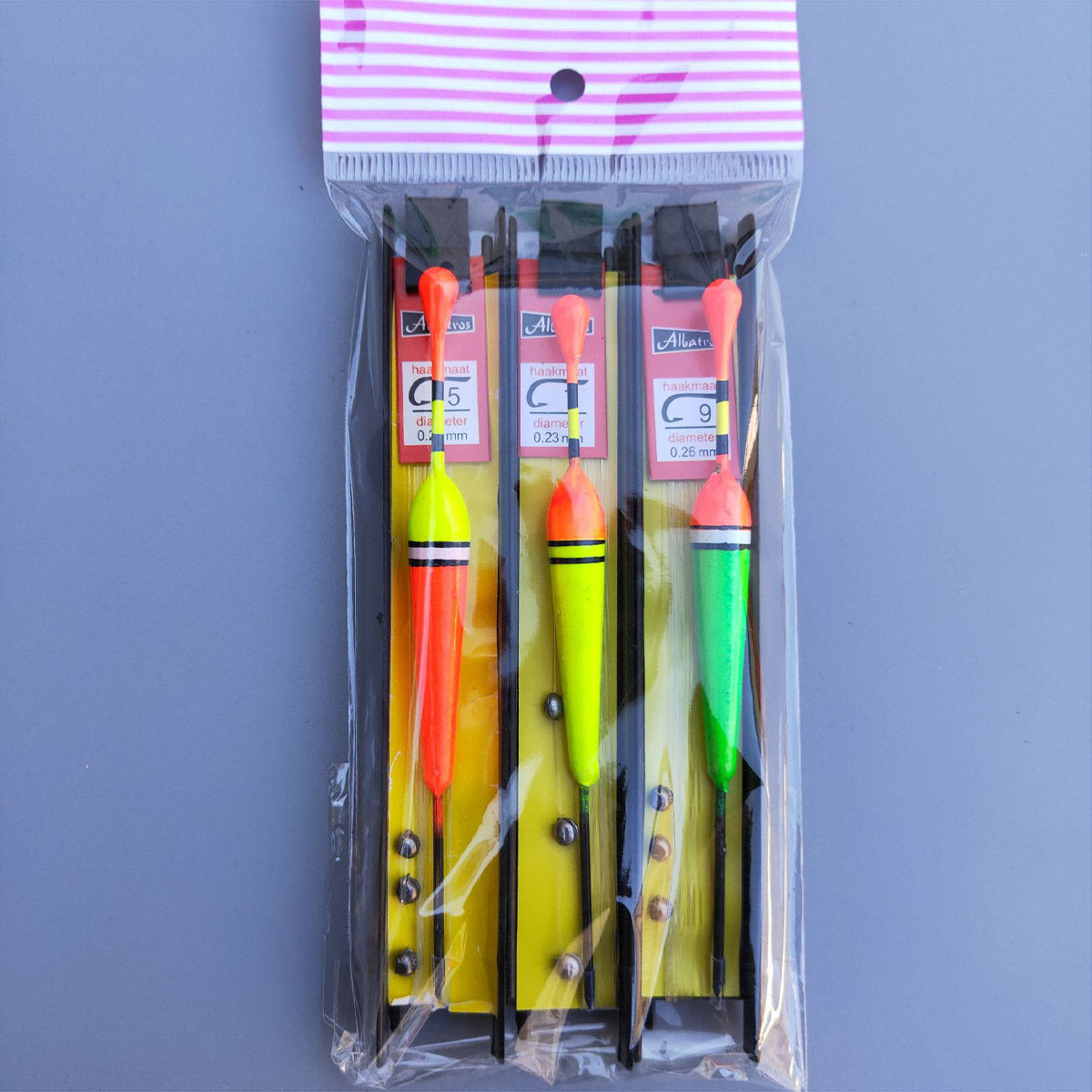 Fishing Floats Set 6Pcs With Pre Tied Hooks For Freshwater Saltwater
