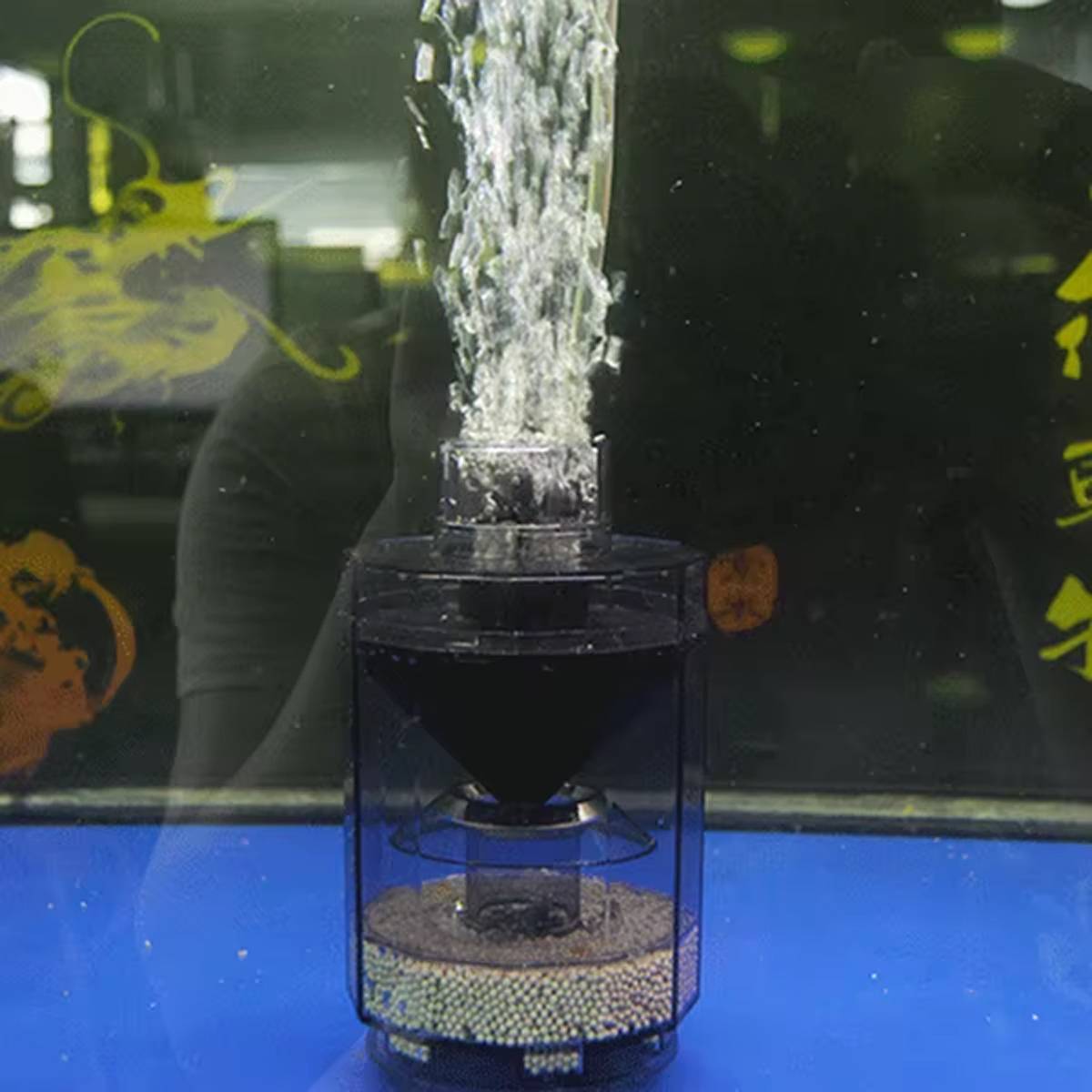 Toilet-style air-driven sponge filter for small aquariums – product view 10