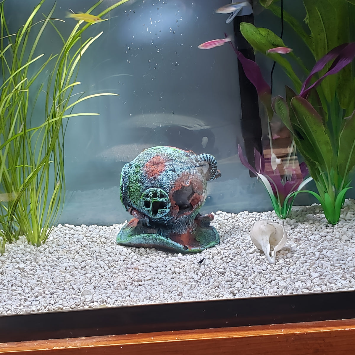 Resin Diving Helmet Aquarium Ornament