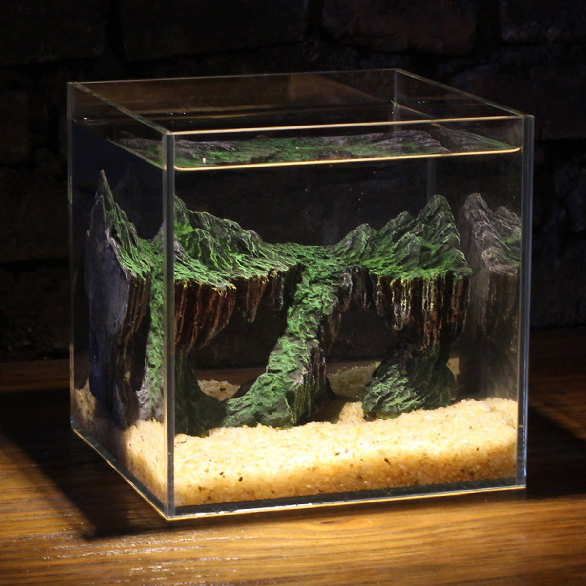 Resin Aquarium Ornament Natural Decorative Rock With Moss For Fish Tanks