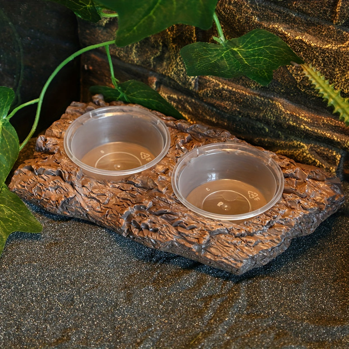 Resin Reptile Feeding Basin with Natural Rock Design