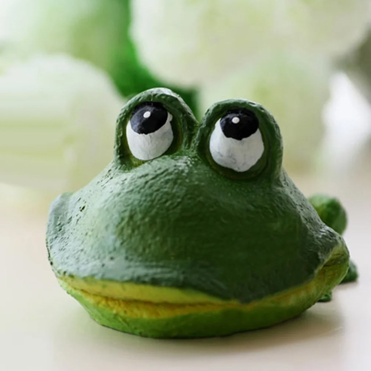 Aquarium Frog Ornament Cute Frog Decor for Fish Tank with Air Bubble Feature