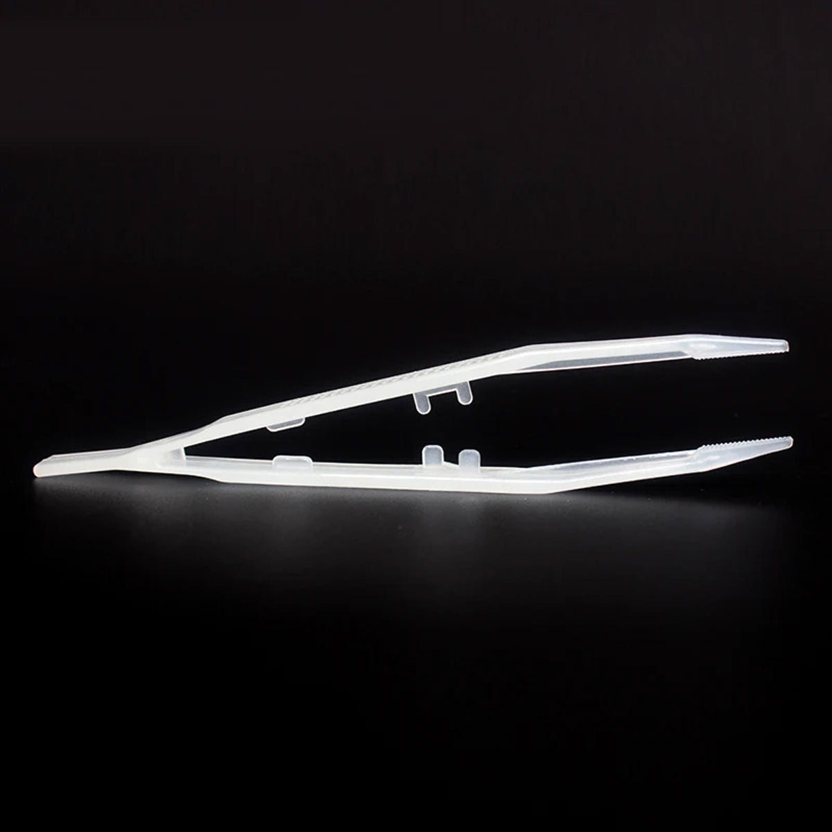 Luminous Reptile Feeding Tweezers Glow-in-the-Dark Tool 18cm