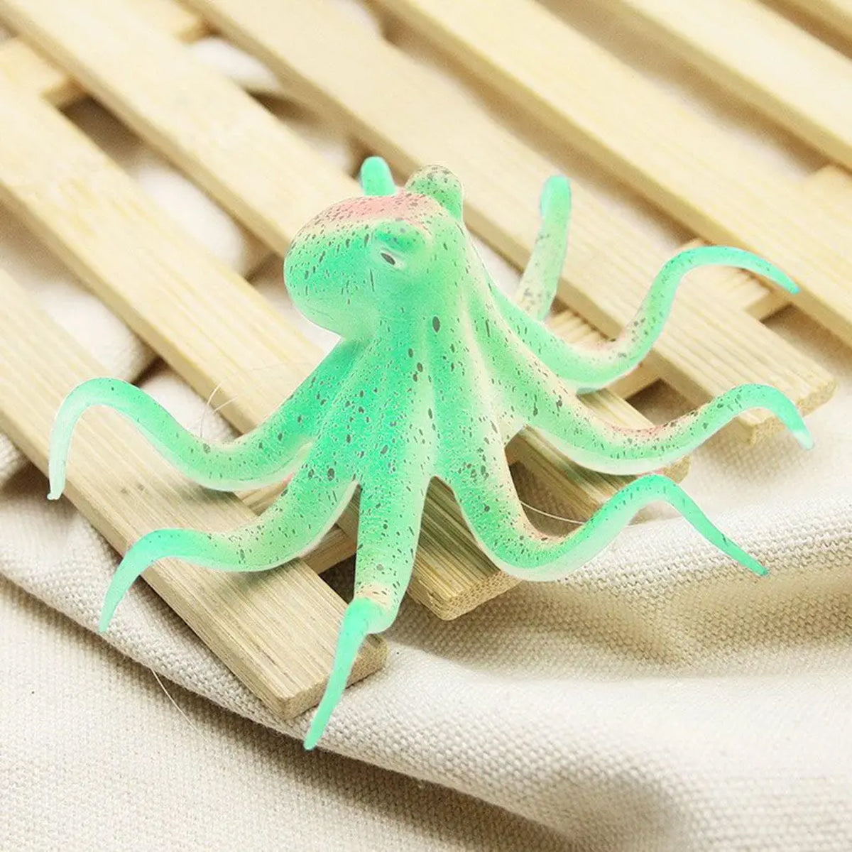 Glowing Simulation Octopus Aquarium Ornament Fluorescent Fish Tank Decoration