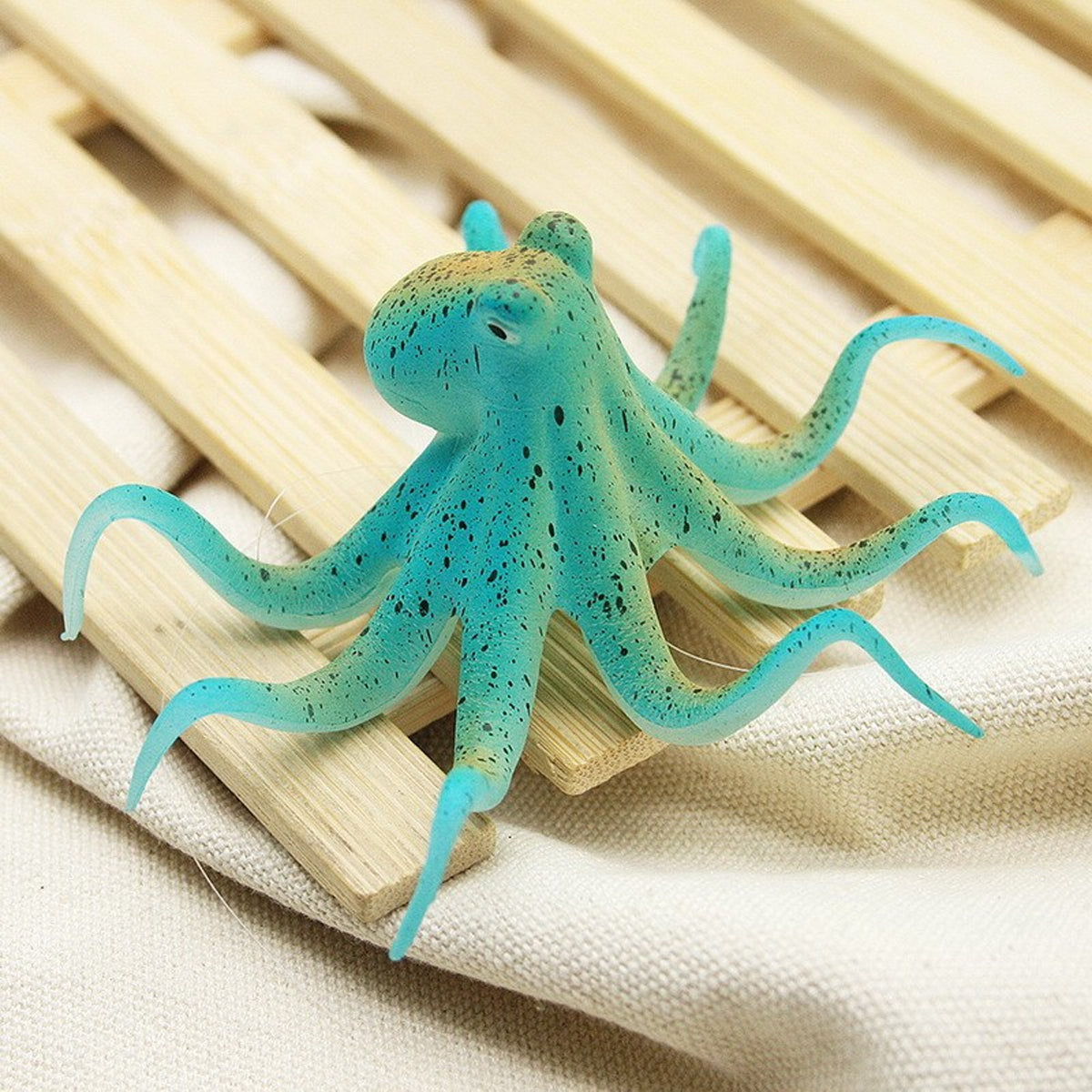 Glowing Simulation Octopus Aquarium Ornament Fluorescent Fish Tank Decoration